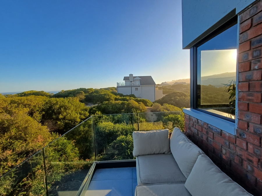 4 Bedroom Property for Sale in Dana Bay Western Cape